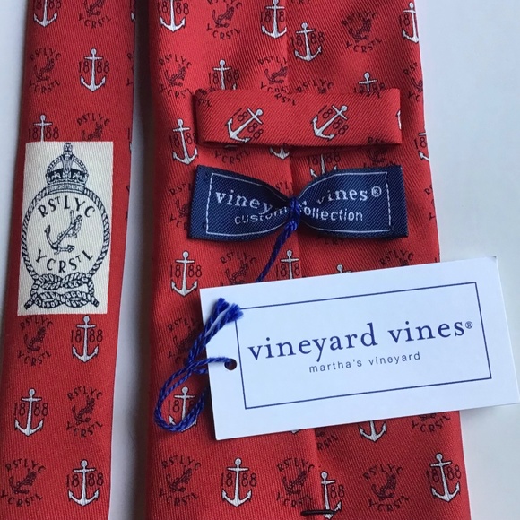 Vineyard vines red, nautical print imported silk Tie handmade in USA 🇺🇸NWOT - Picture 1 of 7